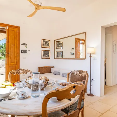 All'ombra Dei Pitosfori - Con Piscina Villa *