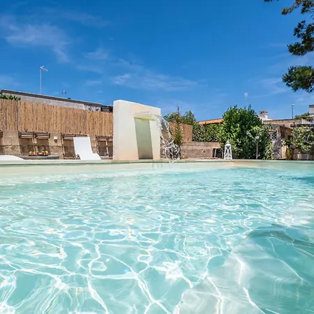 All'ombra Dei Pitosfori - Con Piscina Villa