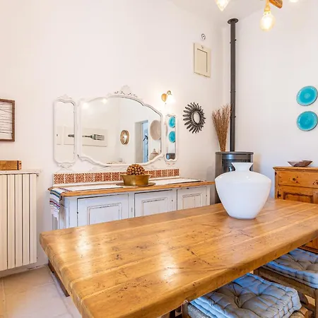 All'ombra Dei Pitosfori - Con Piscina فيلة *
