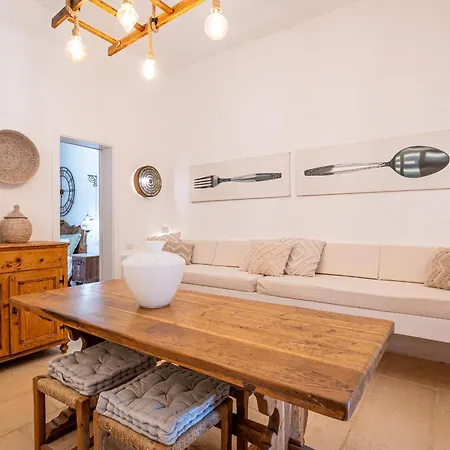 All'ombra Dei Pitosfori - Con Piscina Villa